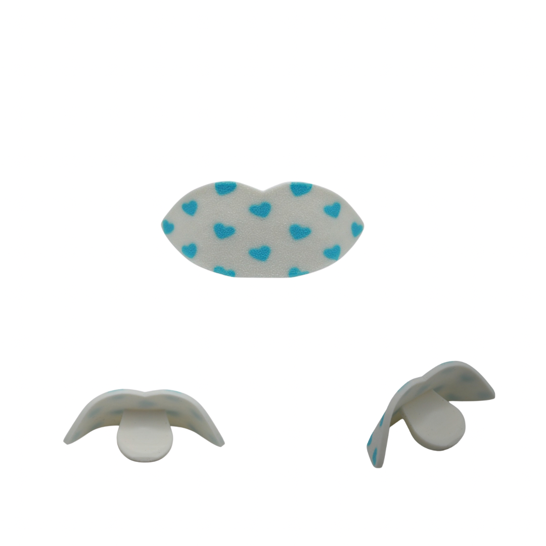 Blue and white hearts Hot Lips